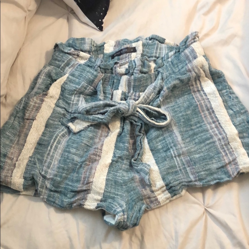 Paper bag linen shorts